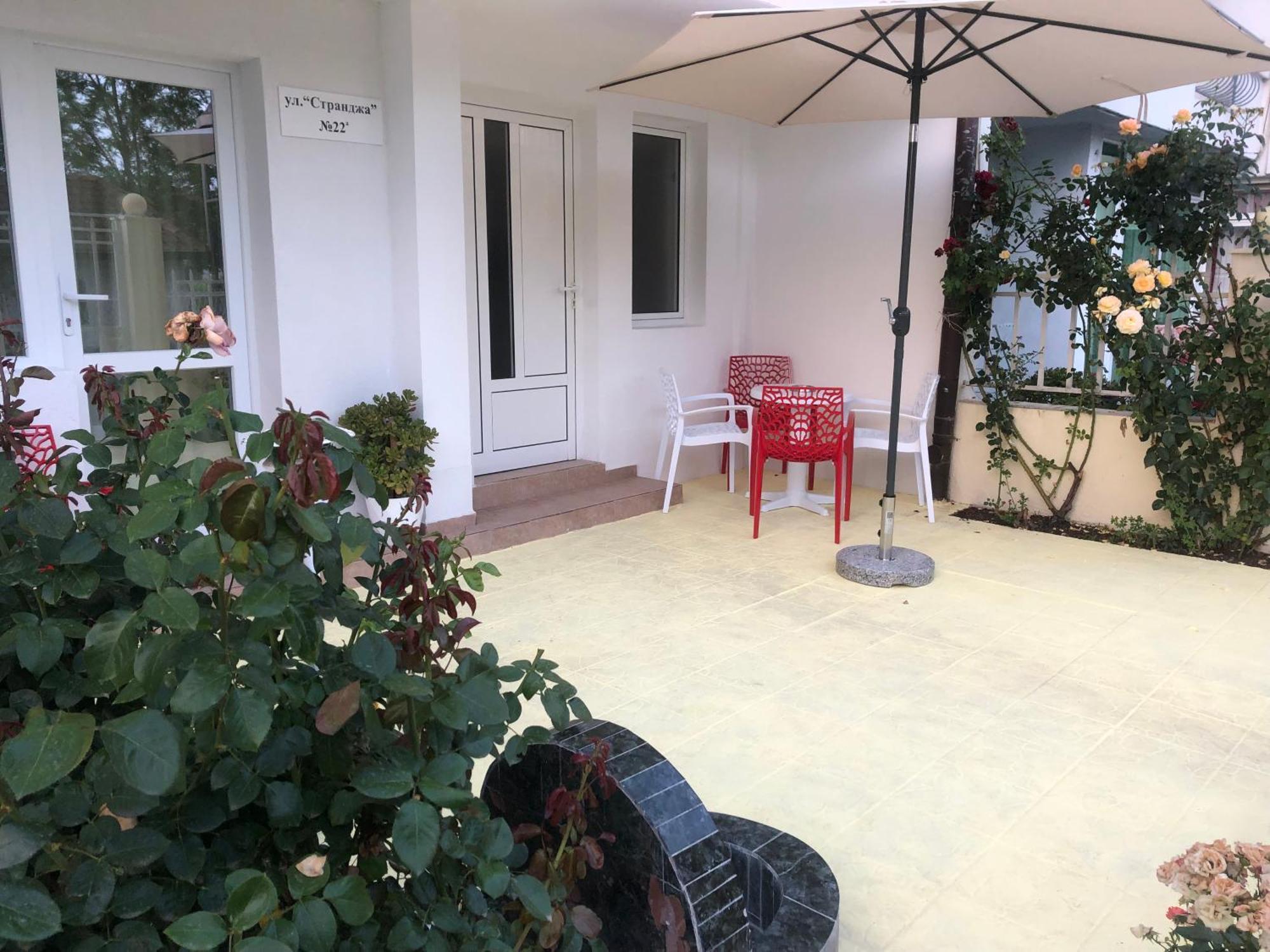 פרימורסקו Borko Guest House מראה חיצוני תמונה